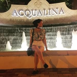 Meet your Posher, Zena